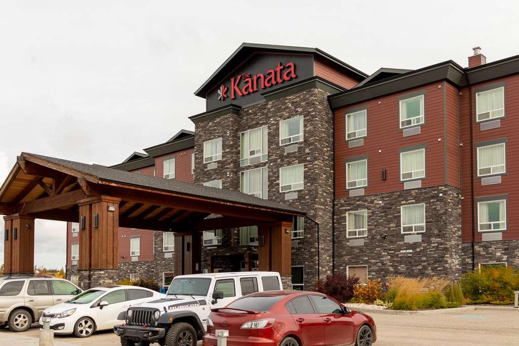 Kanata Whitecourt Comodidades foto